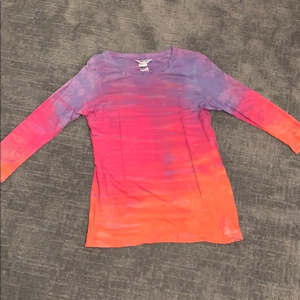 Hard tail tee